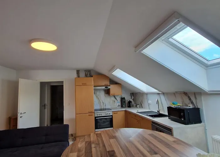 Haus Grimming شقة